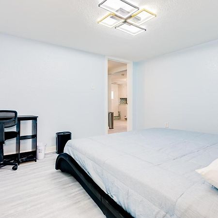 Ocean Waves Villa Galveston Eksteriør billede