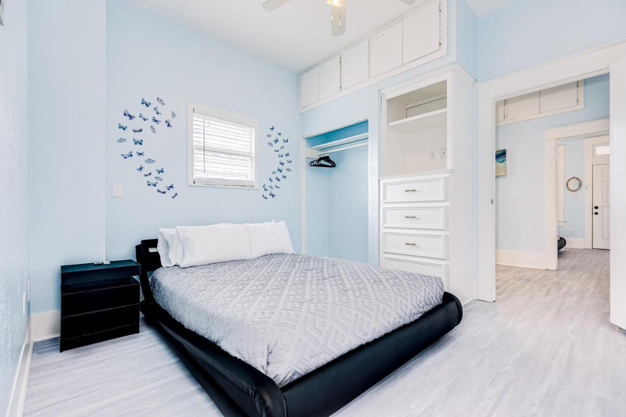 Ocean Waves Villa Galveston Eksteriør billede