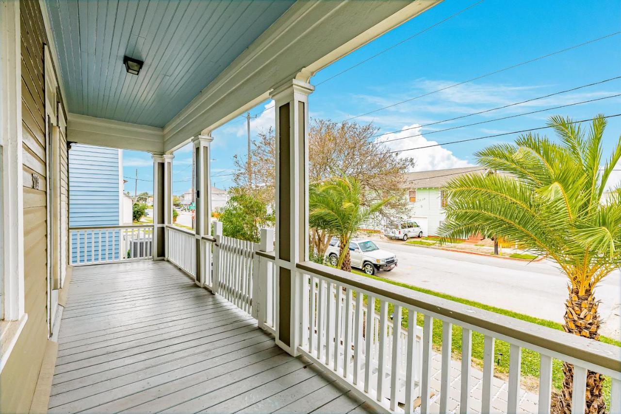 Ocean Waves Villa Galveston Eksteriør billede